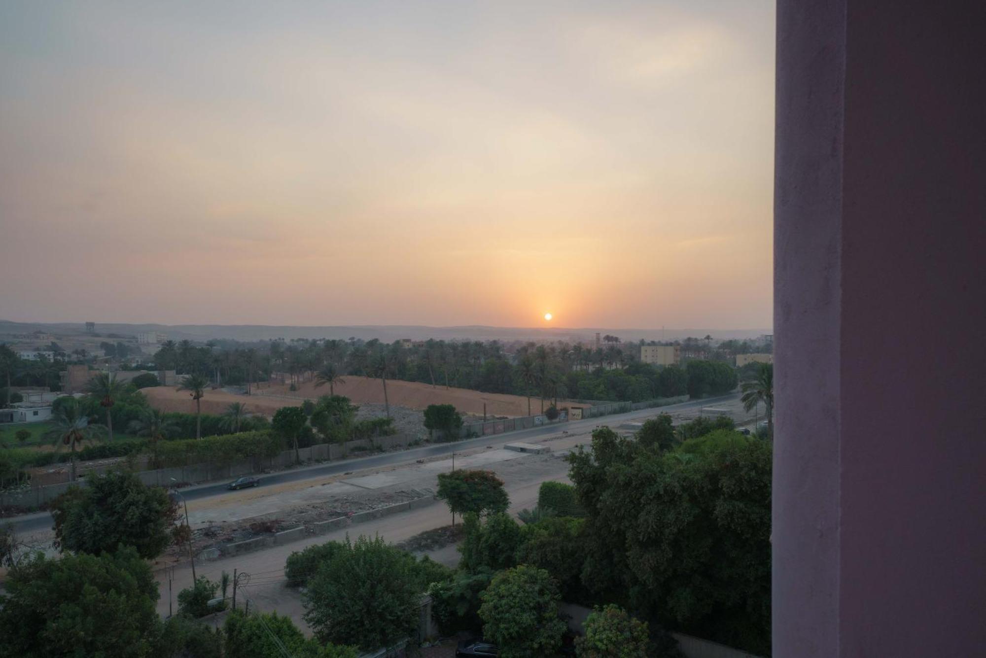 Pyramids Sunshine View Kafret el-Gabal Exterior foto